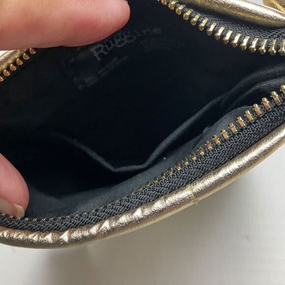 Insulated Metallic Bubble Cross Body Bag - Picture 4 of 7